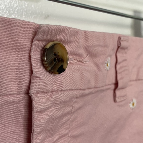 OLD NAVY EVERY DAY SHORTS Pink Embroidered Sunflowers Short Sz 10 - Picture 6 of 12